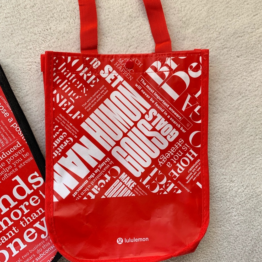 Red Lululemon bag